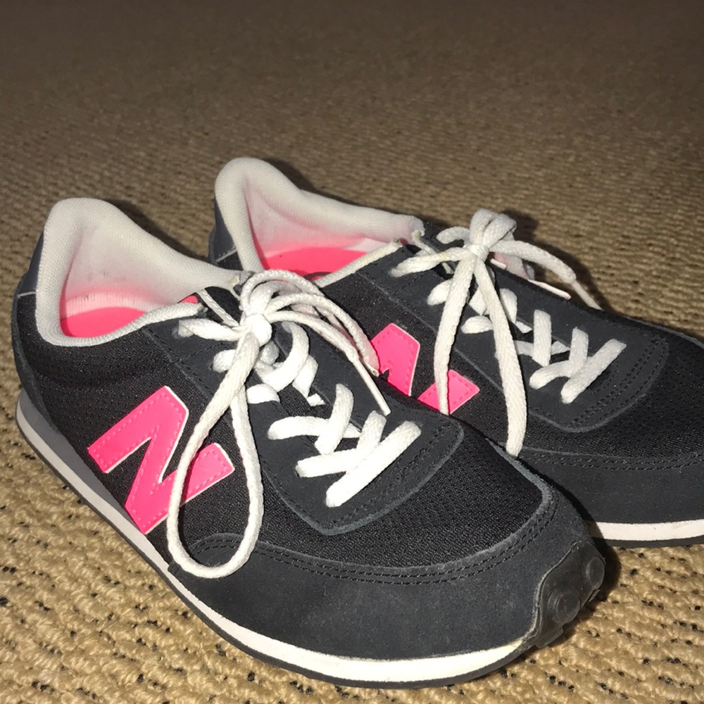 New Balance Sneakers